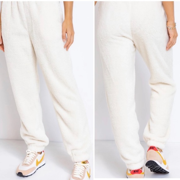 Fireside Fuzzy Fluffy Jogger - Picture 8 of 8